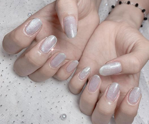 nail trắng mắt mèo xinh