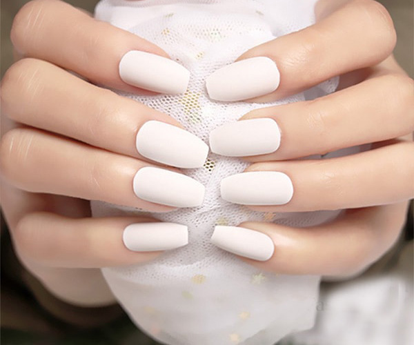 nail trắng nhám 