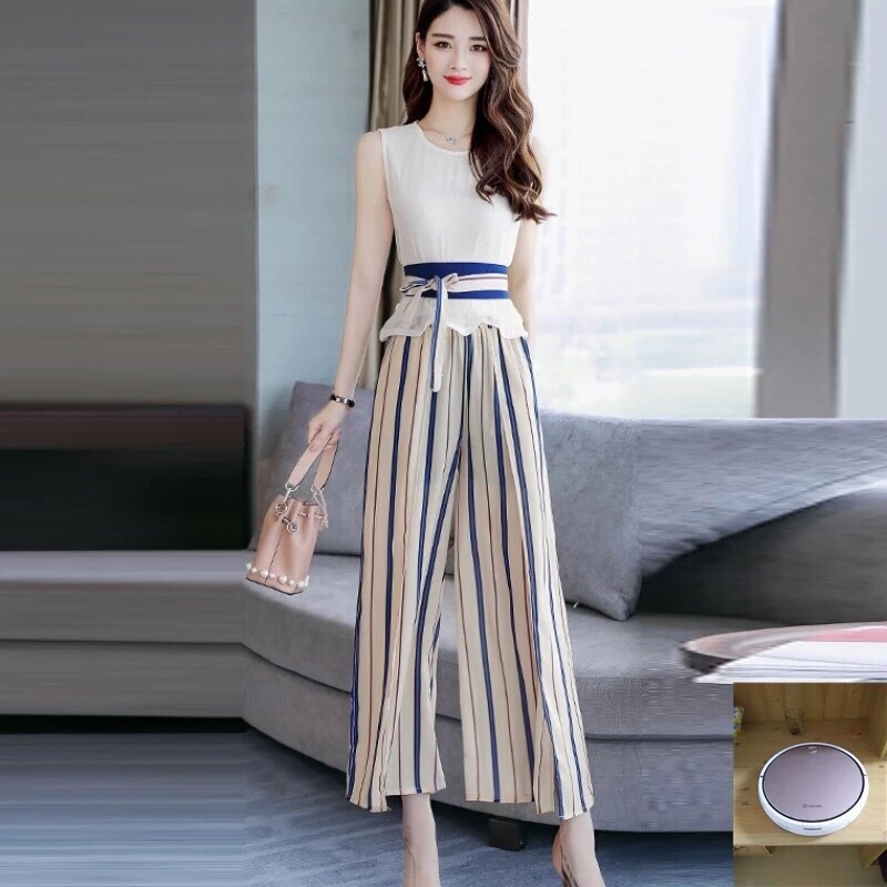 GIÁ TỐT] SET ÁO SÁT NÁCH QUẦN ỐNG RỘNG XẺ CÁCH ĐIỆU, Giá siêu tốt 285,000đ! Mua nhanh tay! - Bigomart