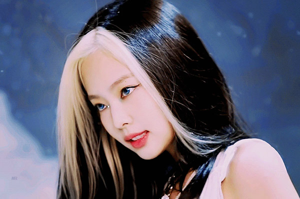 Nhuộm tóc light trắng "hot trend" như cô nàng Jennie BlackPink