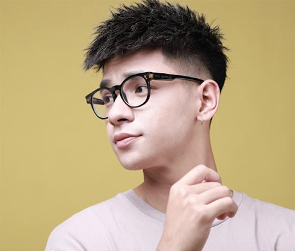 Sở hữu tóc con sâu giúp bạn đẹp trai không cần nỗ lực