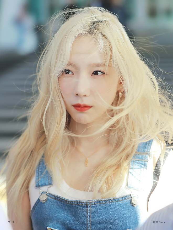 6 màu nhuộm của Taeyeon từ khi debut: Tóc vàng “cháy nắng” vậy mà xịn hơn hẳn tóc đen