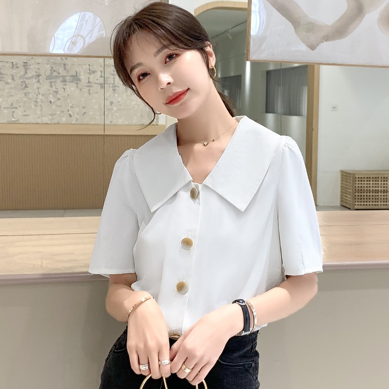 Giảm giá Áo sơ mi chiffon tay ngắn cổ peter pan màu xanh dương / trắng - BeeCost