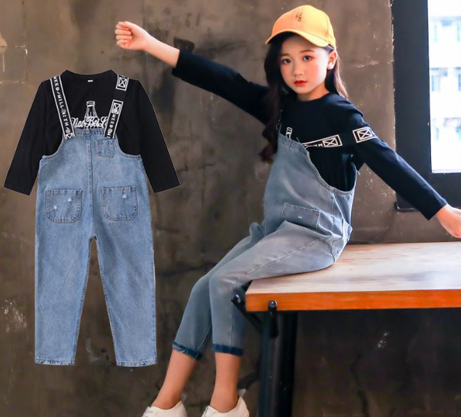 Bộ áo thun tay dài và yếm jean cho bé gái size cực đại