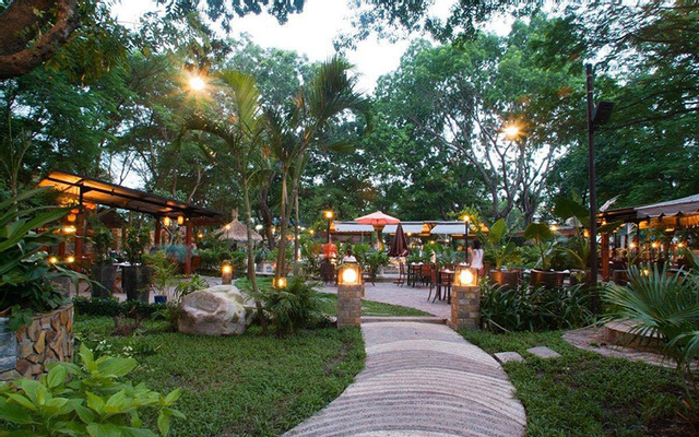 Phi Phố Biển - Hải Sản Tươi Sống - Cao Thắng ở TP. HCM