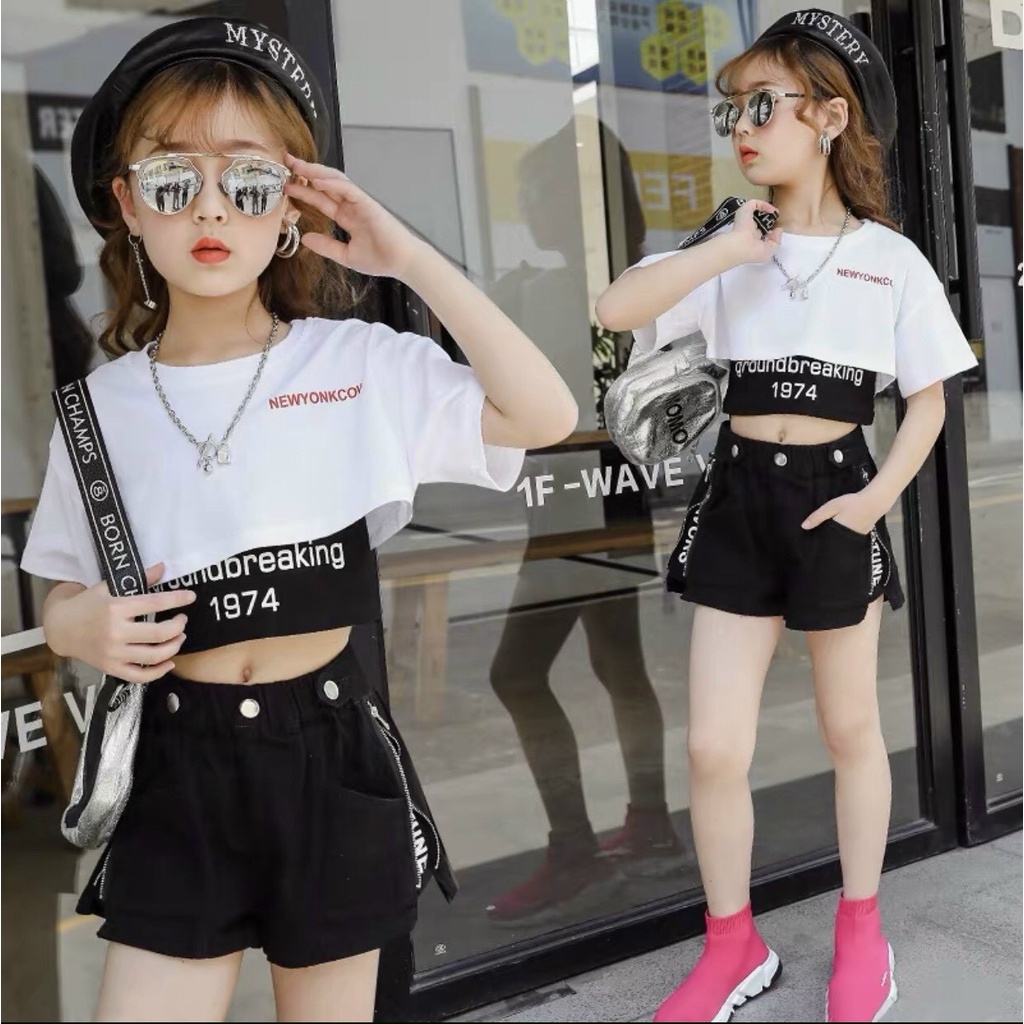 Áo croptop cho bé gái cá tính, 2 chi tiết ngắn ôm ba lỗ bên trong, ngoài croptop rộng thun cotton mềm cho bé 6- 15 tuổi - Áo thun | BiBiOne.vn