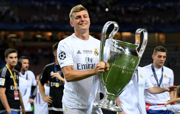 Toni Kroos dự đoán kịch bản nếu anh đến M.U thay vì Real | Bóng Đá
