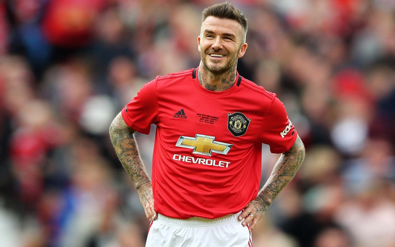 Tìm hiểu về cuộc đời của siêu sao bóng đá David Beckham