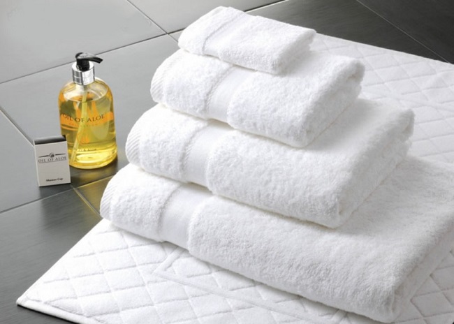 cách gấp khăn spa khách sạn
