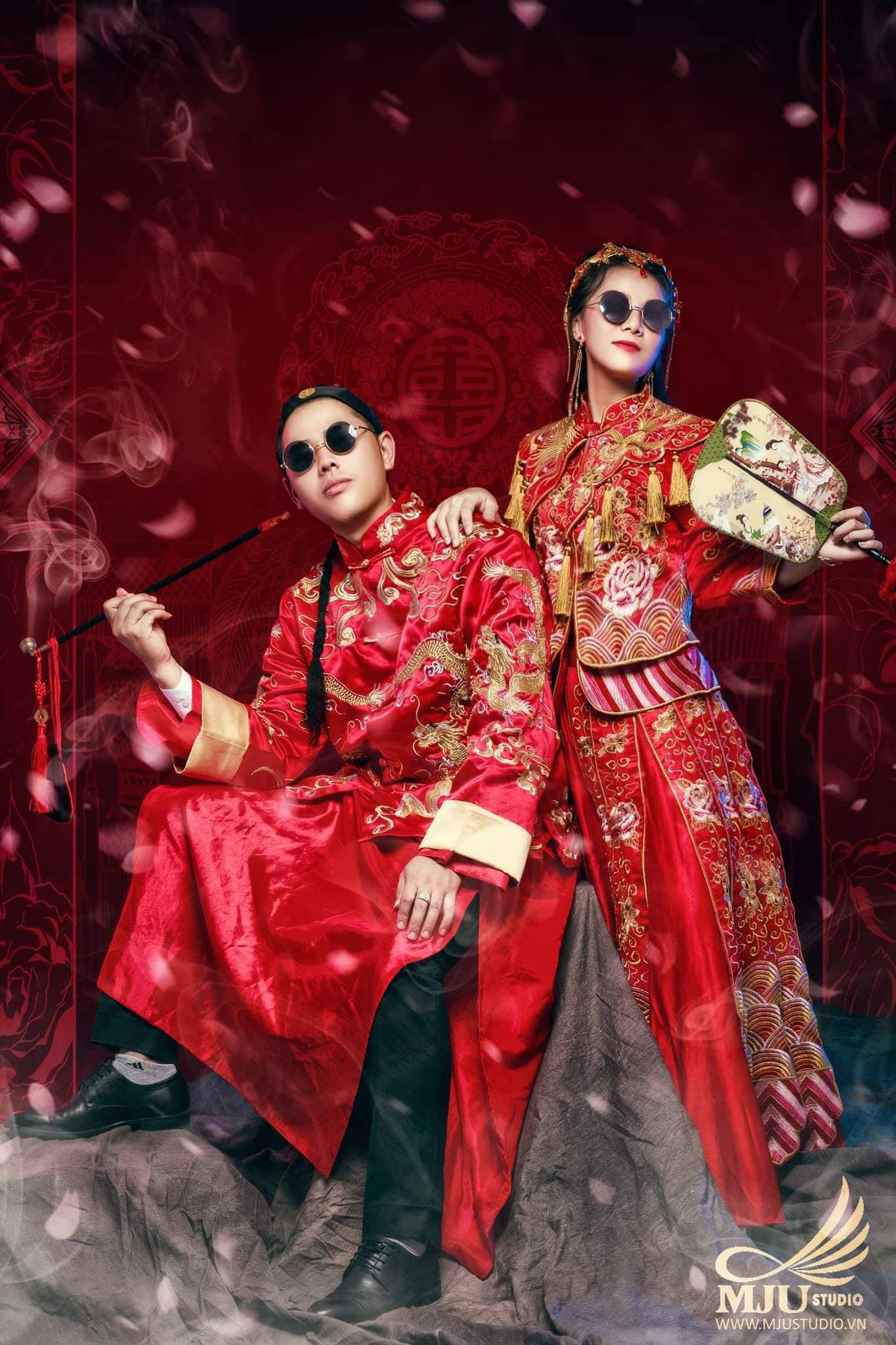 cosplay chết tiệt